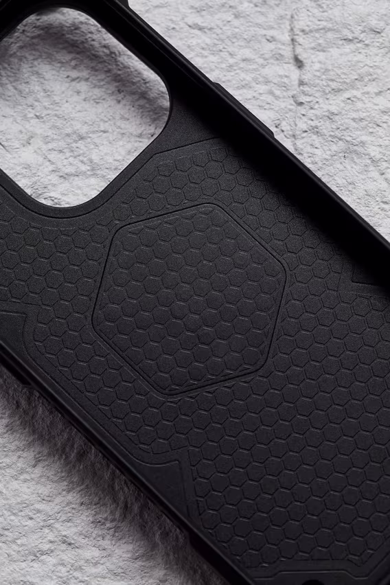 UAG Manyetik MagSafe Monarch Pro iPhone 14 Pro Kılıf