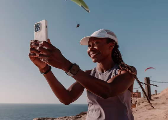 UAG DOT iPhone 13 Pro Max Kılıfı