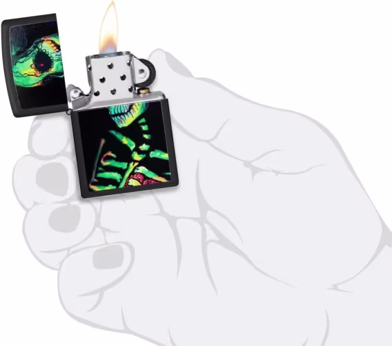 Zippo Çakmak  540 Mat Renkli Kafatası (Karanlıkta Parlıyor)
