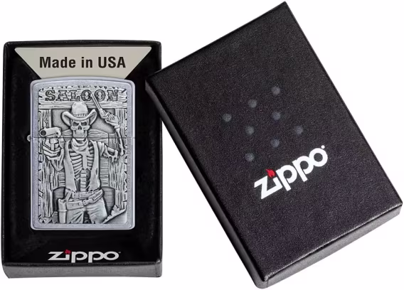 Zippo Çakmak  540 Mat Renkli Kafatası (Karanlıkta Parlıyor)