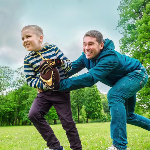 SPOMAT Genç Alıcı Futbol Eldiveni (Silikon Tutuş)