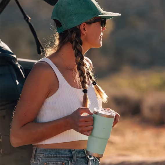 YETI Rambler Pipetli ve Kulplu Bardak