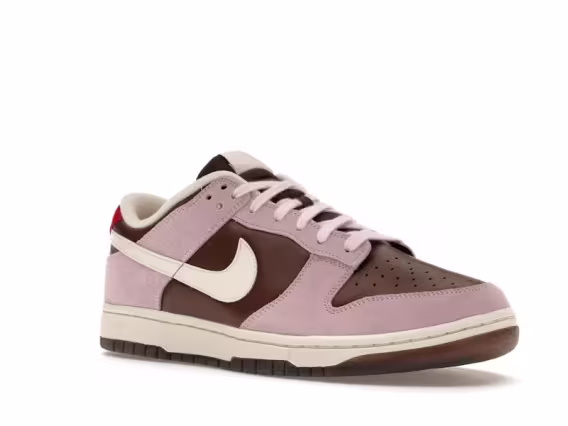 Nike Kadın Dunk Low Neapolitan Sneaker