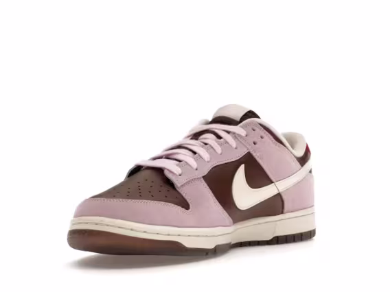 Nike Kadın Dunk Low Neapolitan Sneaker