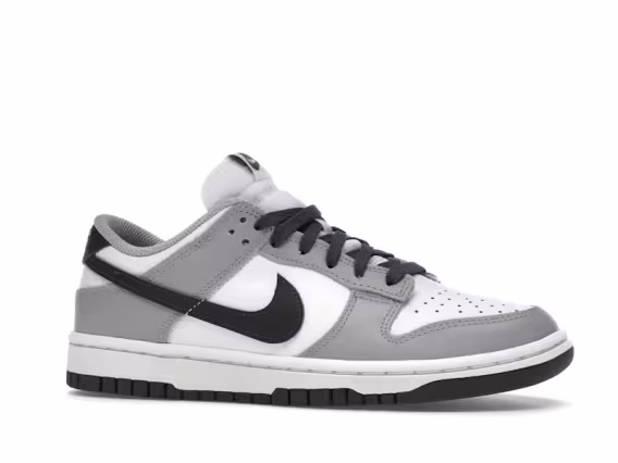 Nike Kadın Dunk Low Sneaker - Gri/Siyah Logo