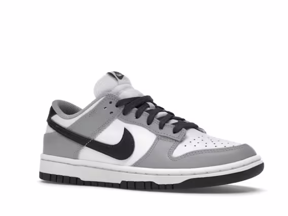 Nike Kadın Dunk Low Sneaker - Gri/Siyah Logo