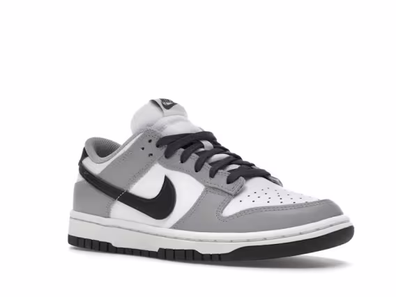 Nike Kadın Dunk Low Sneaker - Gri/Siyah Logo