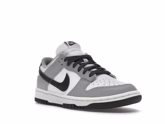 Nike Kadın Dunk Low Sneaker - Gri/Siyah Logo