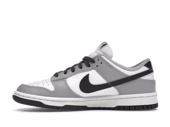 Nike Kadın Dunk Low Sneaker - Gri/Siyah Logo