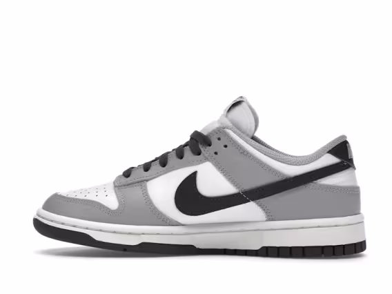 Nike Kadın Dunk Low Sneaker - Gri/Siyah Logo