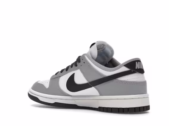 Nike Kadın Dunk Low Sneaker - Gri/Siyah Logo