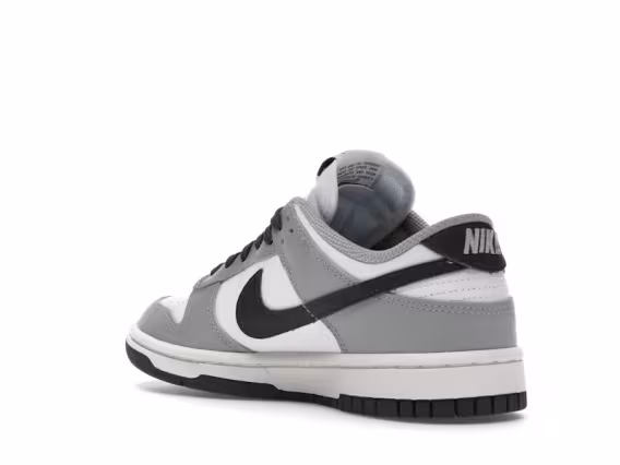 Nike Kadın Dunk Low Sneaker - Gri/Siyah Logo