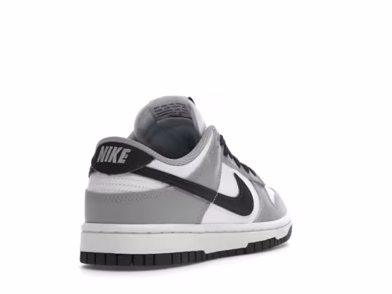 Nike Kadın Dunk Low Sneaker - Gri/Siyah Logo