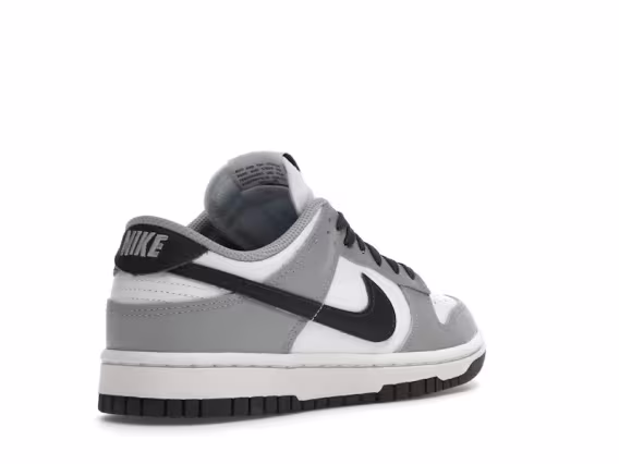 Nike Kadın Dunk Low Sneaker - Gri/Siyah Logo