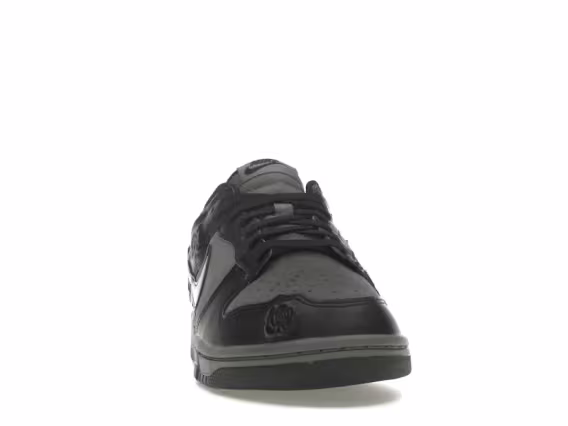 Nike Kadın Dunk Low Siyah Gül Sneaker