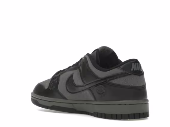 Nike Kadın Dunk Low Siyah Gül Sneaker