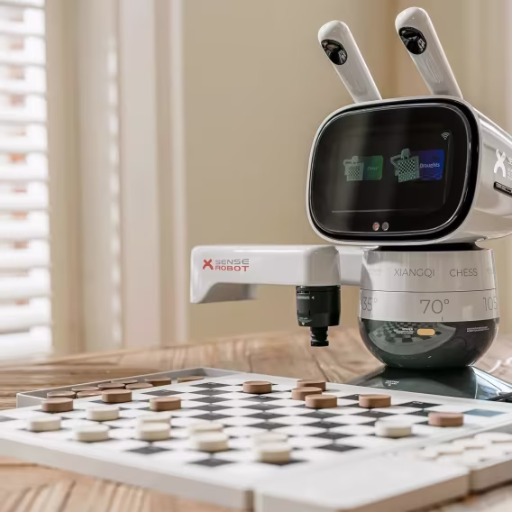 SenseRobot AI Satranç Robotu