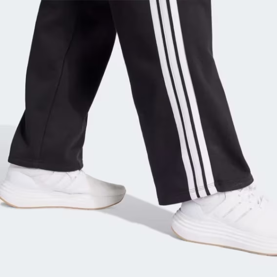 Adidas Kadın Essentials 3 Şeritli Açık Paça Fleece Eşofman Altı