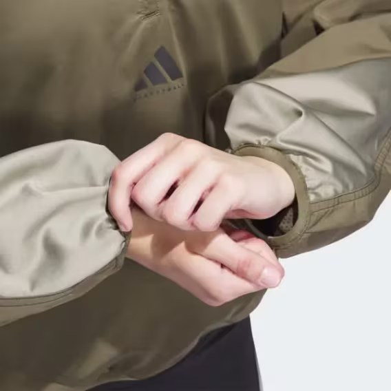 Adidas Kadın Basketball Yarım Fermuarlı Üst