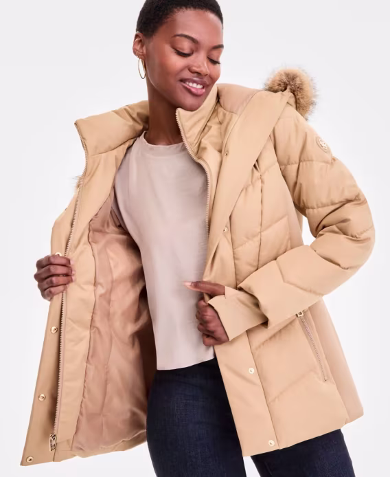 Michael Kors Kadın Suni Kürk Kapüşonlu Şişme Mont