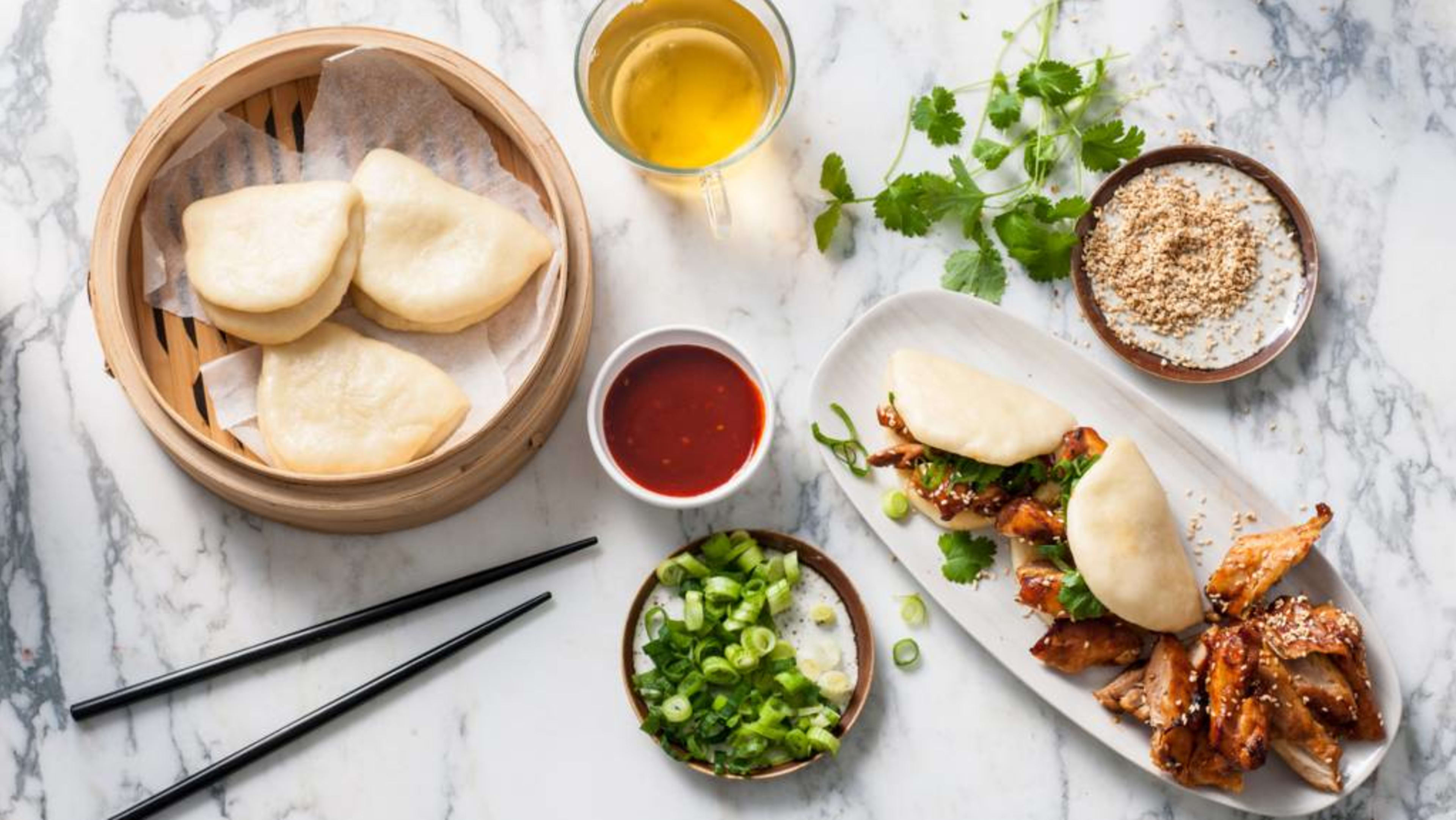 Steamed Buns with Korean Chicken