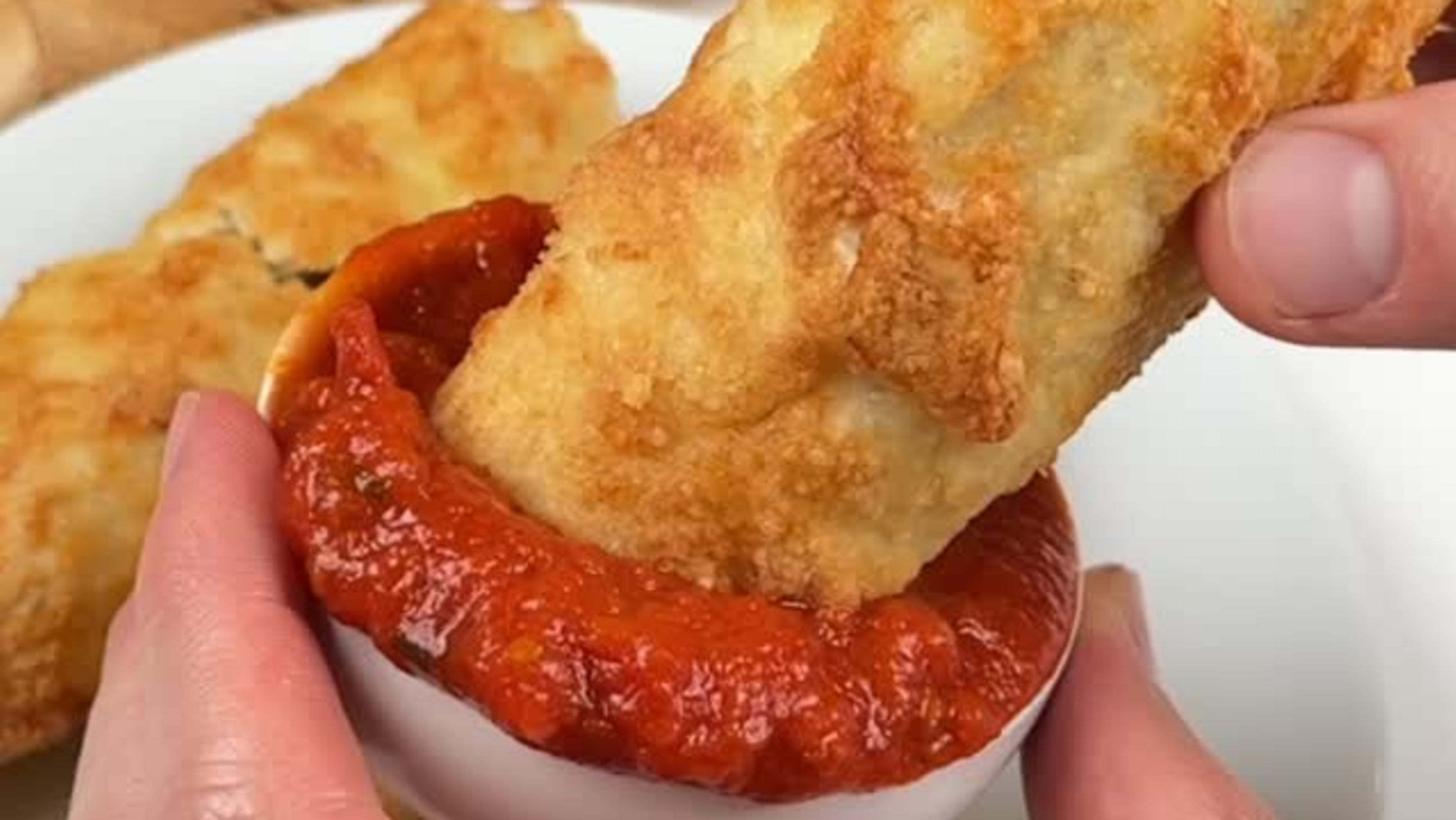 Zero Carb Crispy Chicken High Protein Mozzarella Sticks