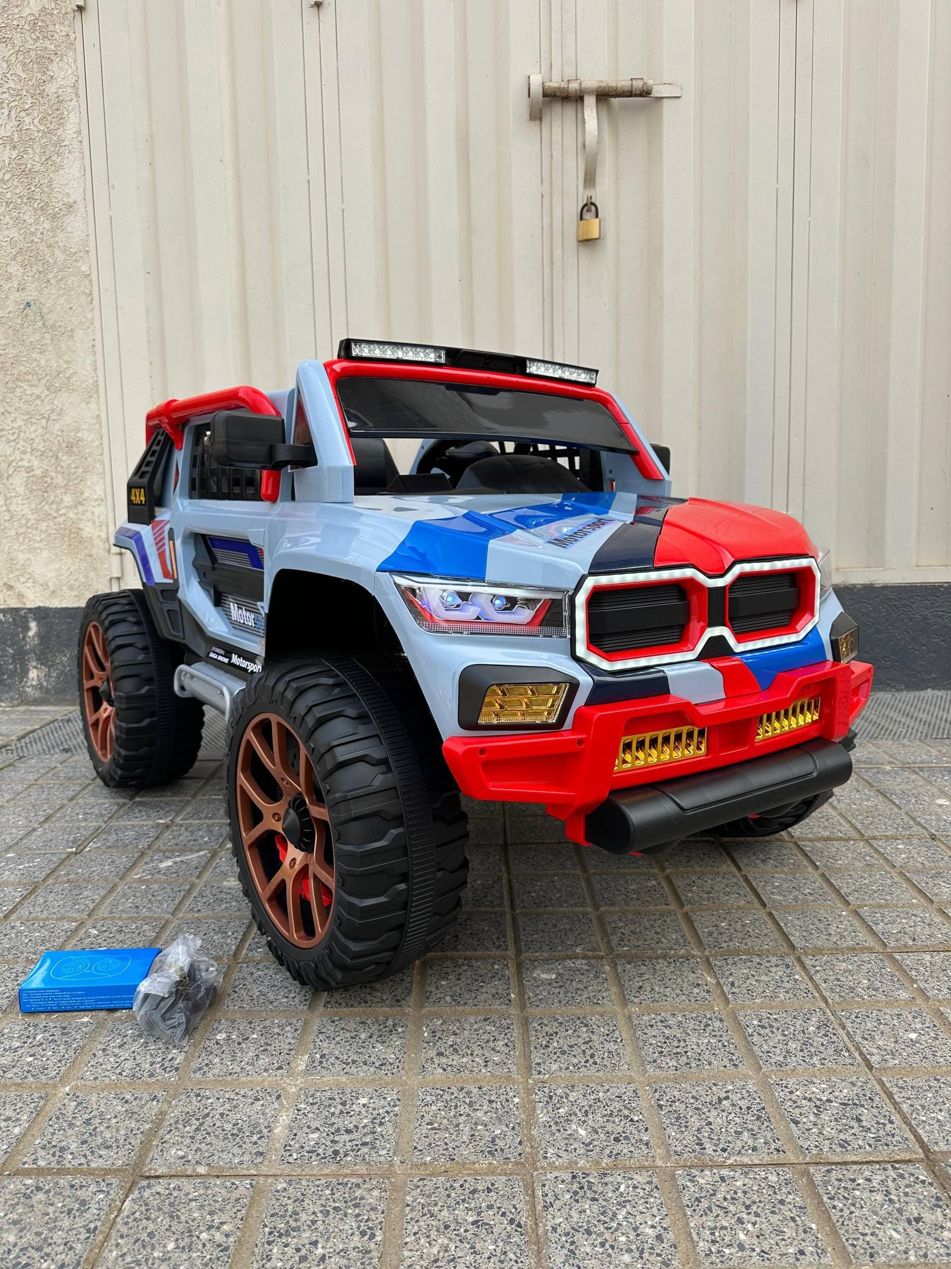 VOITURE BIG BMW M5 ELECTRIQUE 12V