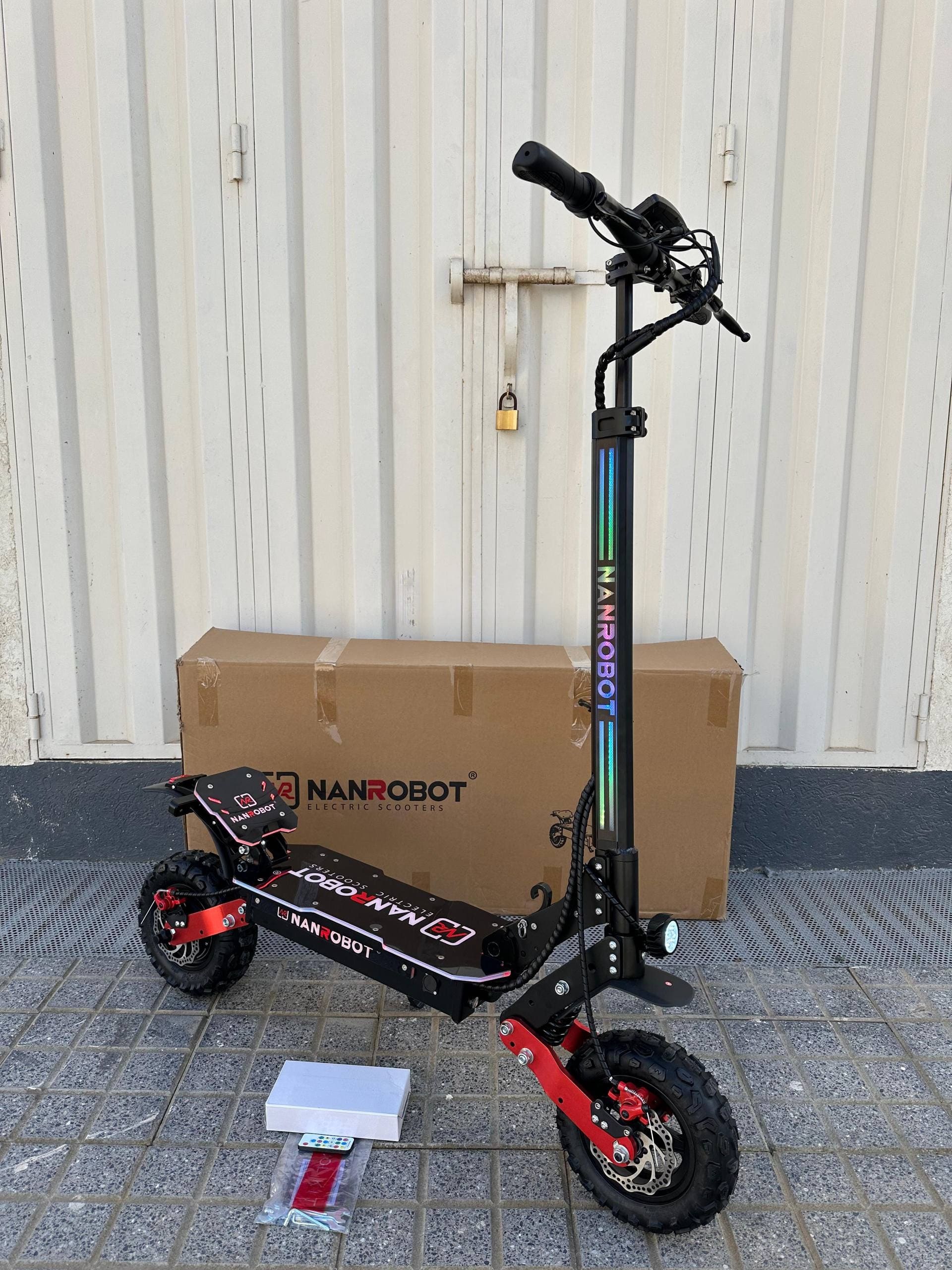 TROTTINETTE ÉLECTRIQUE NANROBOT 1200W