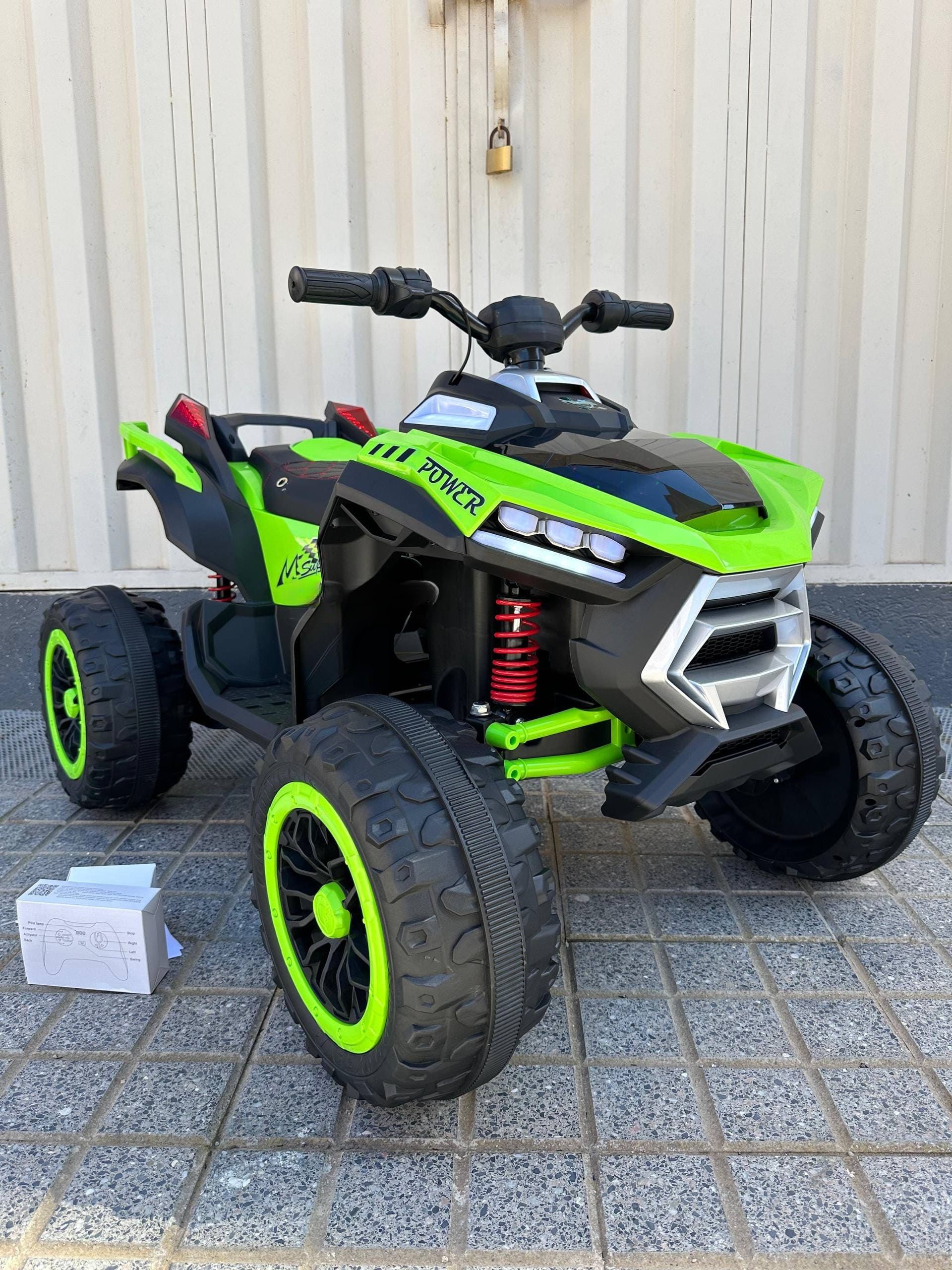 MOTO QUAD ÉLECTRIQUE  4x4 24V 