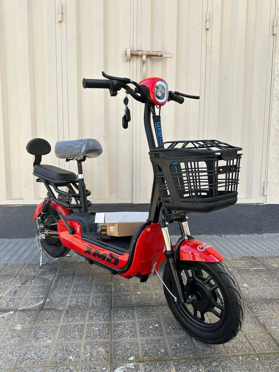Cyclomoteur Xmd 400 lithium 48V15Ah Emove