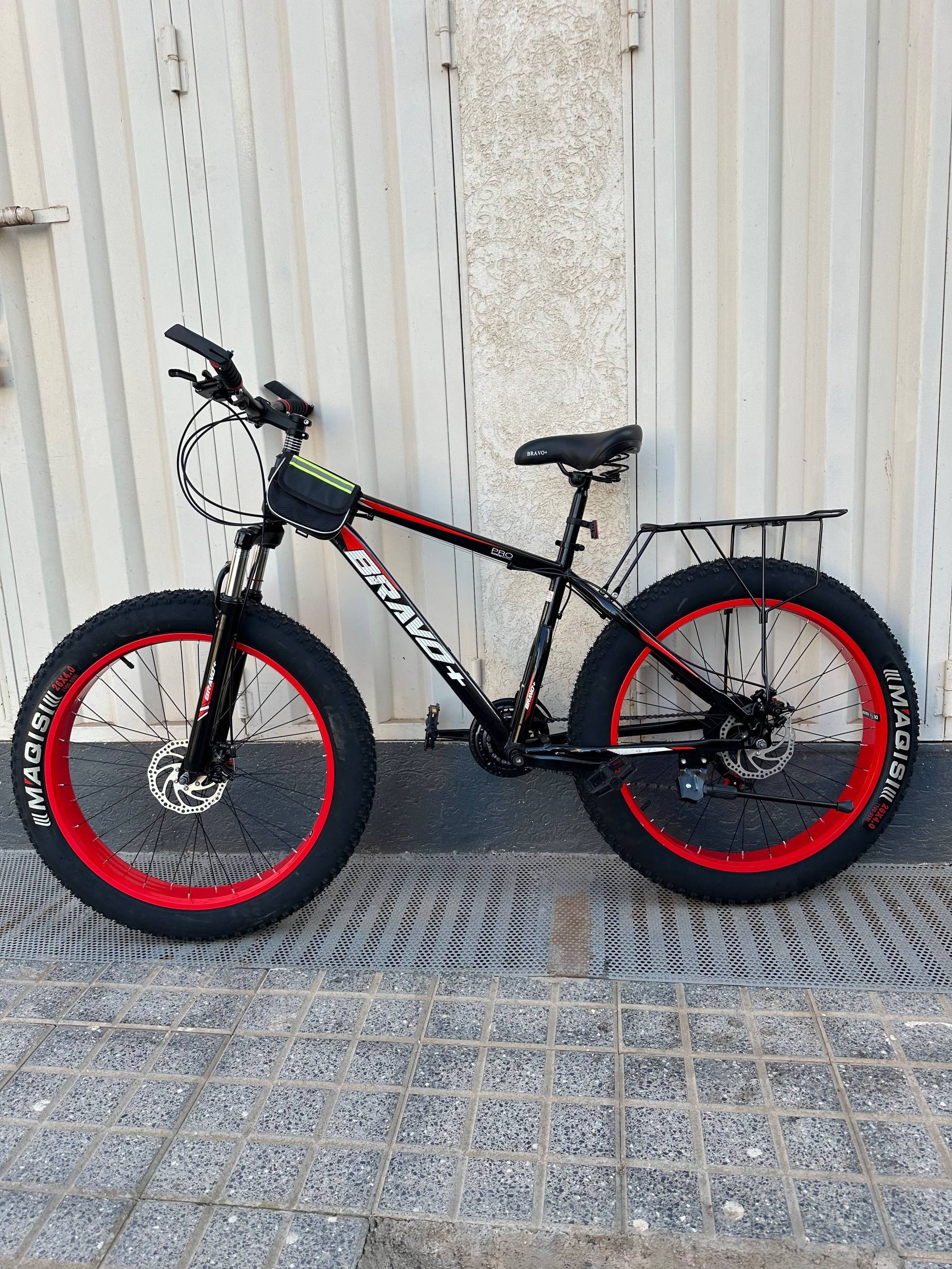 Vélo BRAVO+ FAT BIKE 26 Pouce 