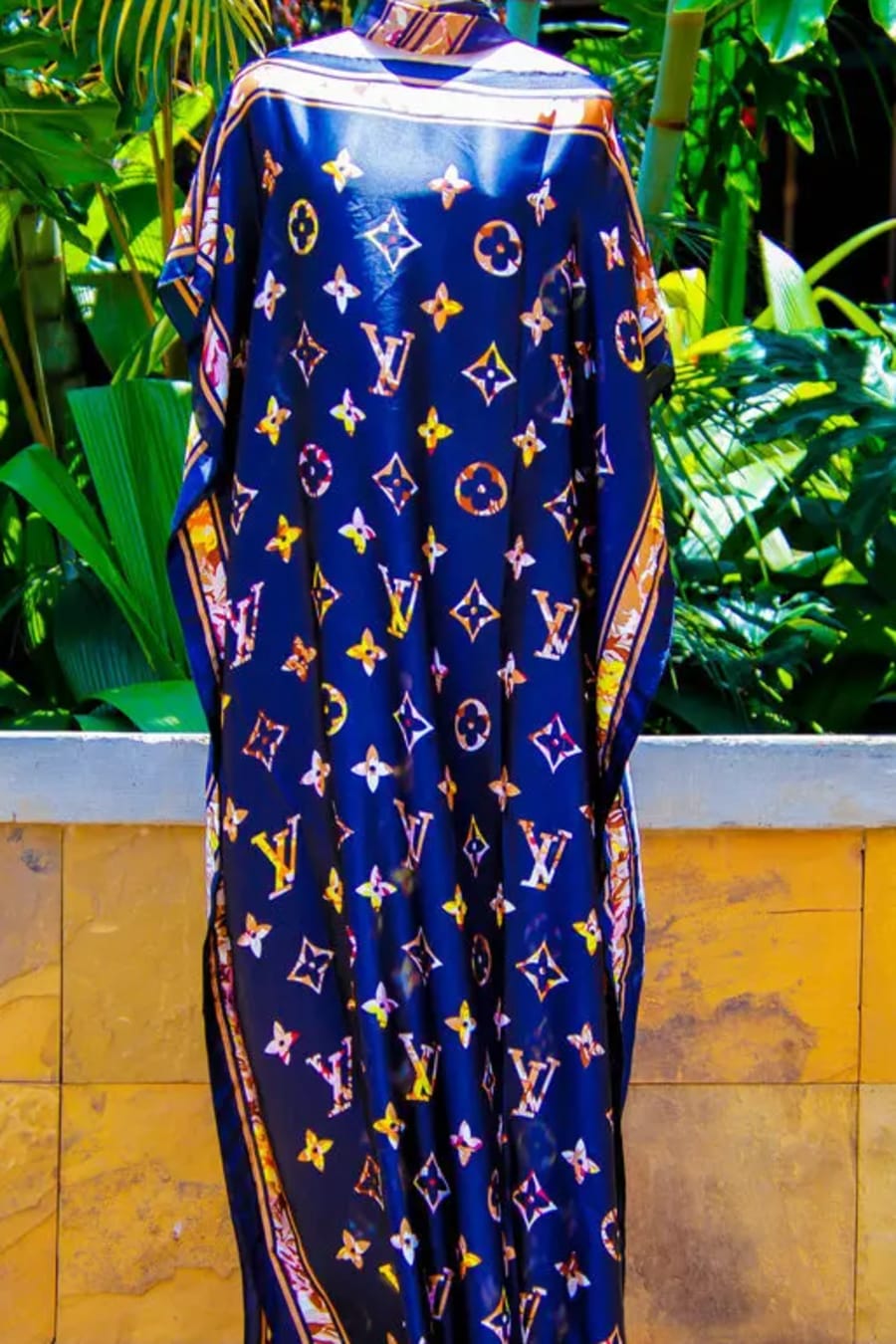Vibrant patterned Kaftan, photo 1
