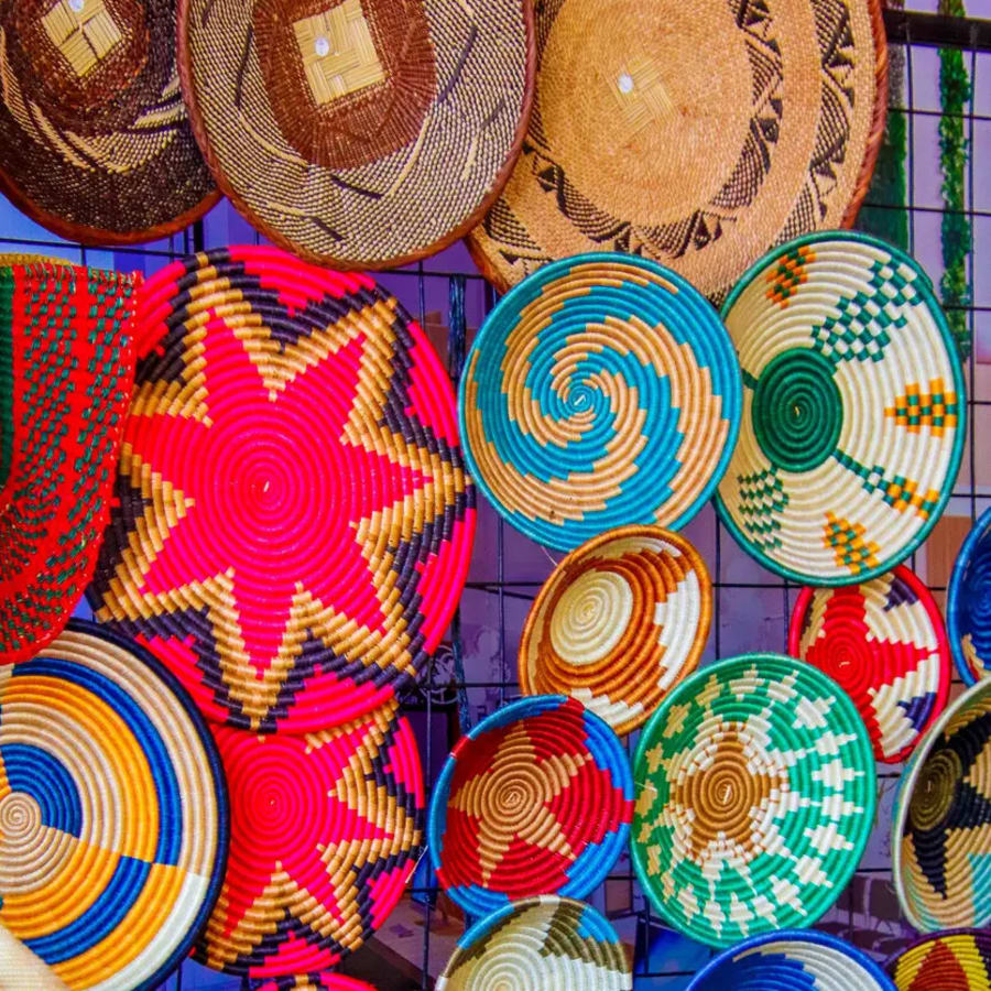 Handwoven sisal baskets, photo 1