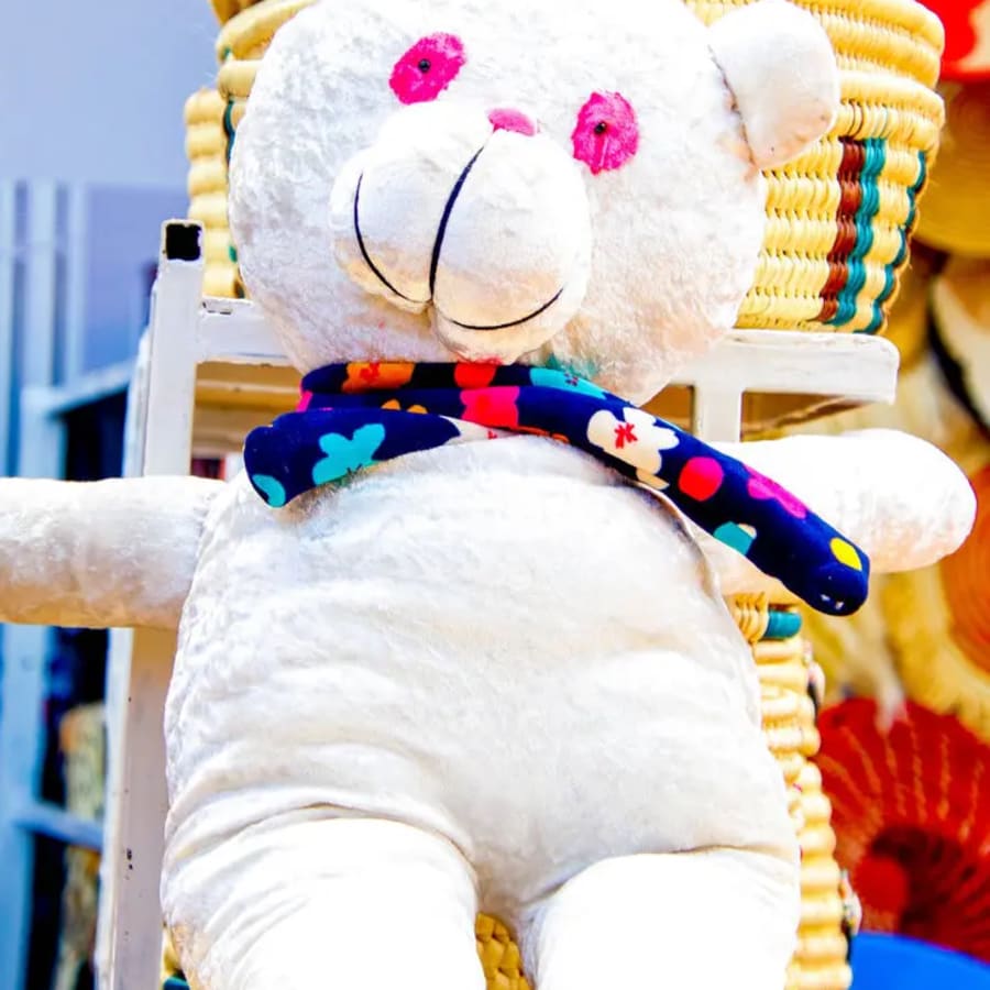 White teddy bear, photo 1