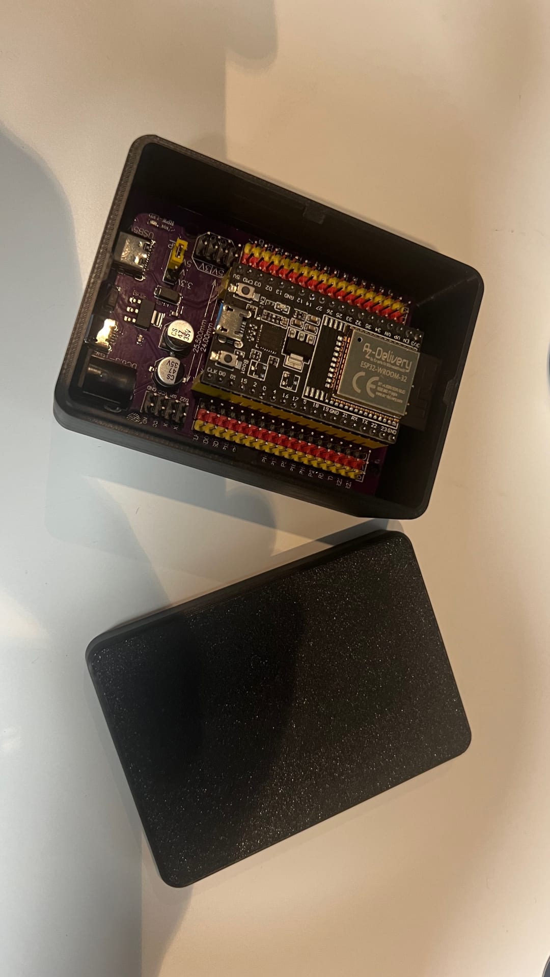 Boîtier de protection pour carte électronique ESP32