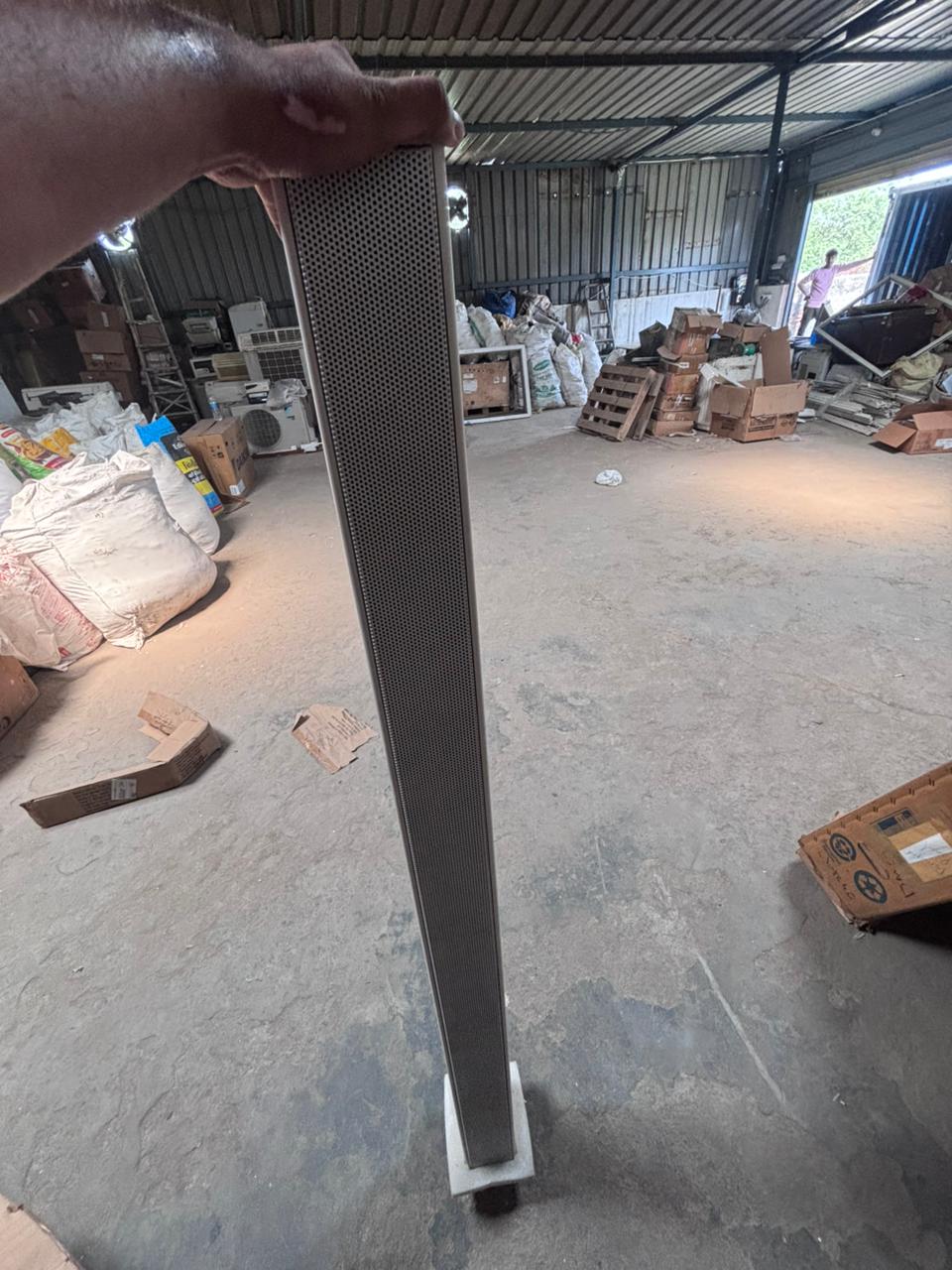 Lot 1 image 3