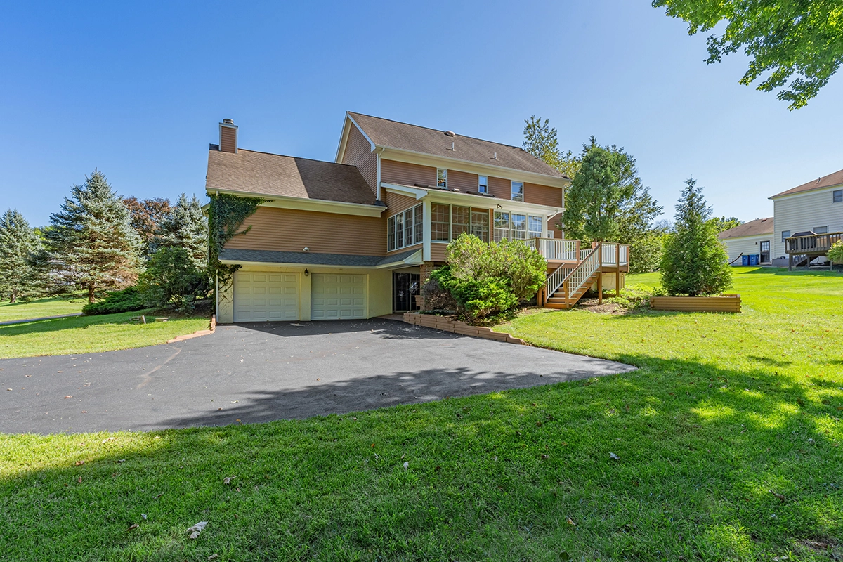 Property photo 41 for 111 Carriage Hill Way