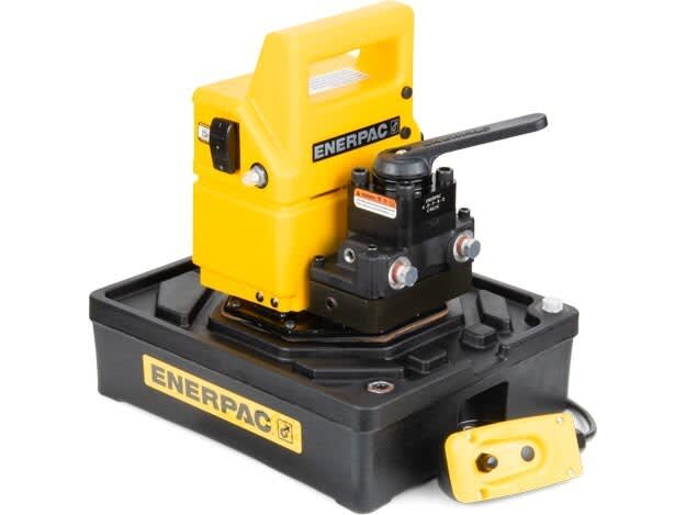 PUJ1401E, to-trinns, elektrisk pumpe , 4/3 manuell ventil, 230V, for bruk med dobbeltvirkende sylindre