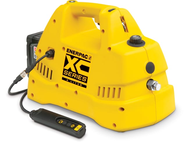 XC1302SE, batteridrevet pumpe med interaktiv fjernkontroll, dump og hold, 2L nyttevolum, batterier og lader inkludert, 230V