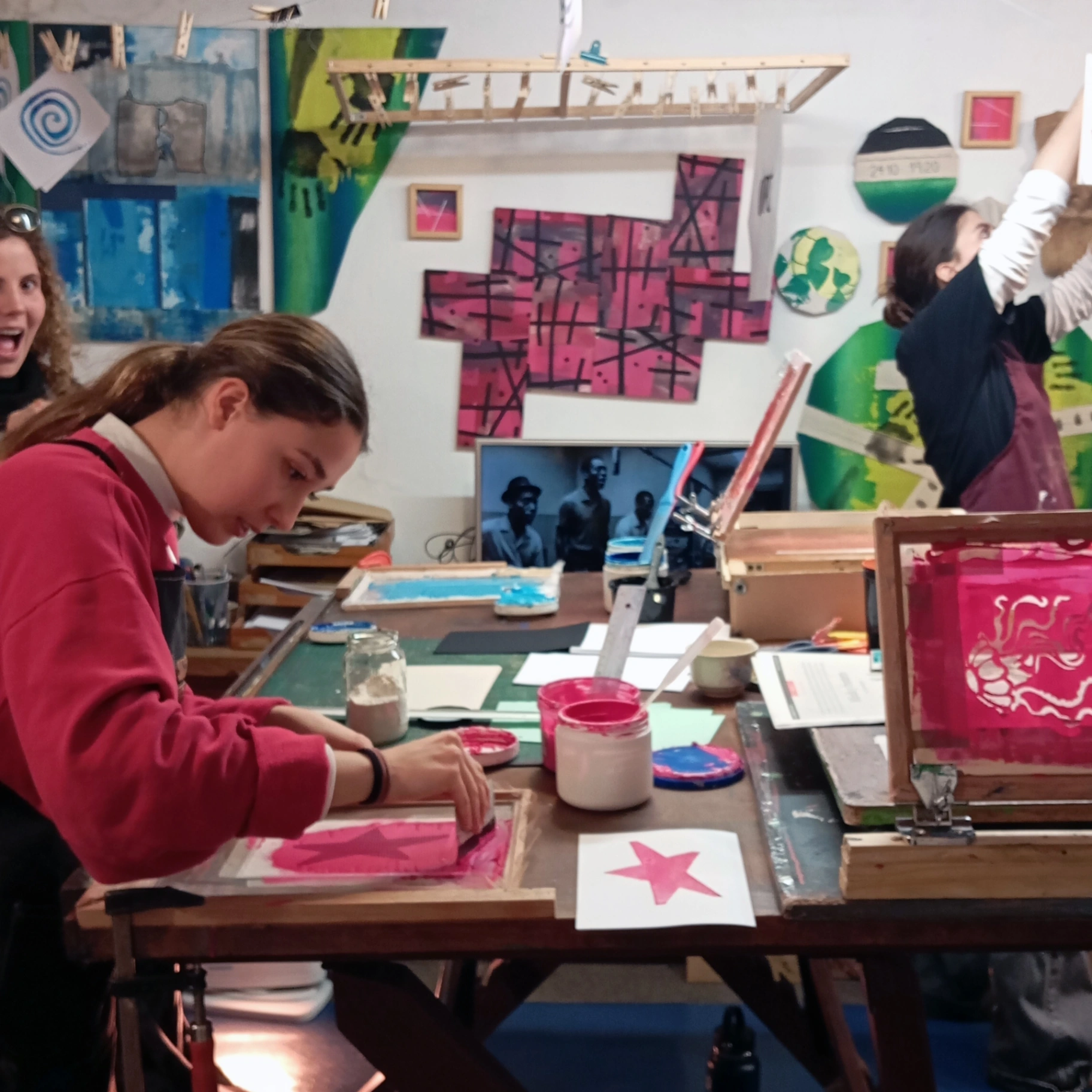 Taller de serigrafía experimental