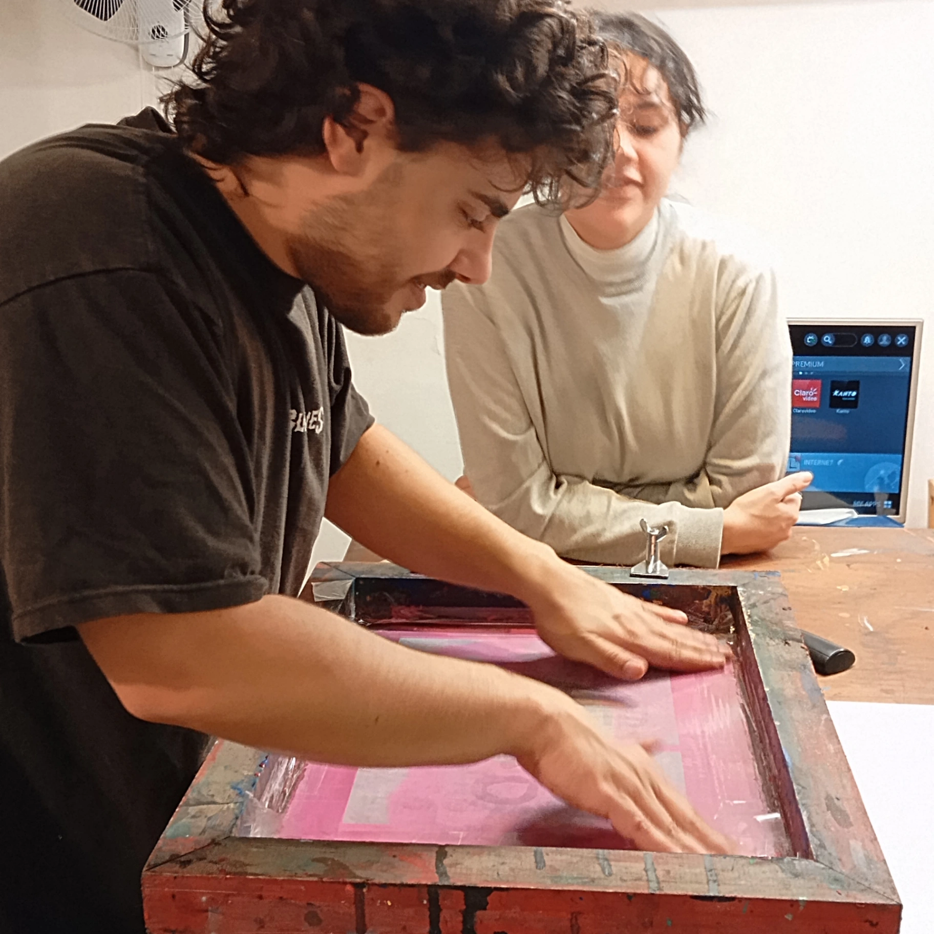 Taller de serigrafía experimental