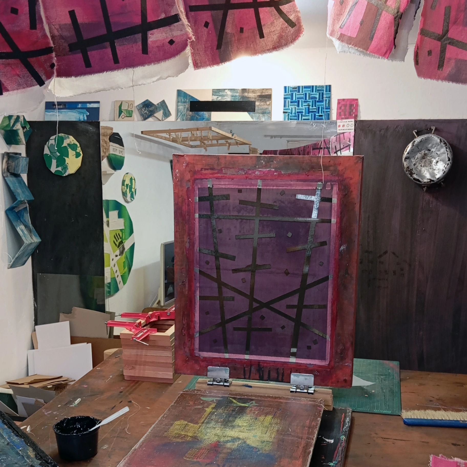 Taller de serigrafía experimental