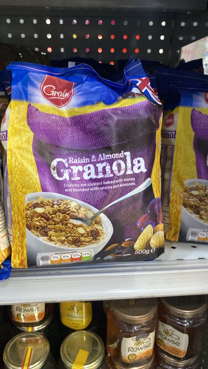 Grain Raisin and Almond Granola