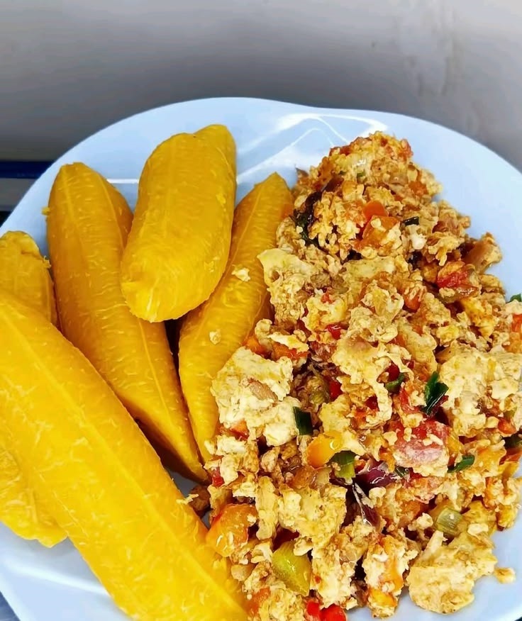 Boiled plantain and Egg sauce