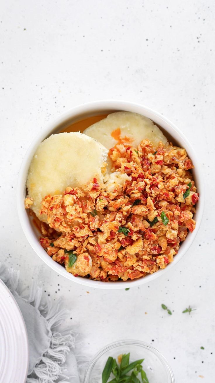 Boiled yam and Egg sauce