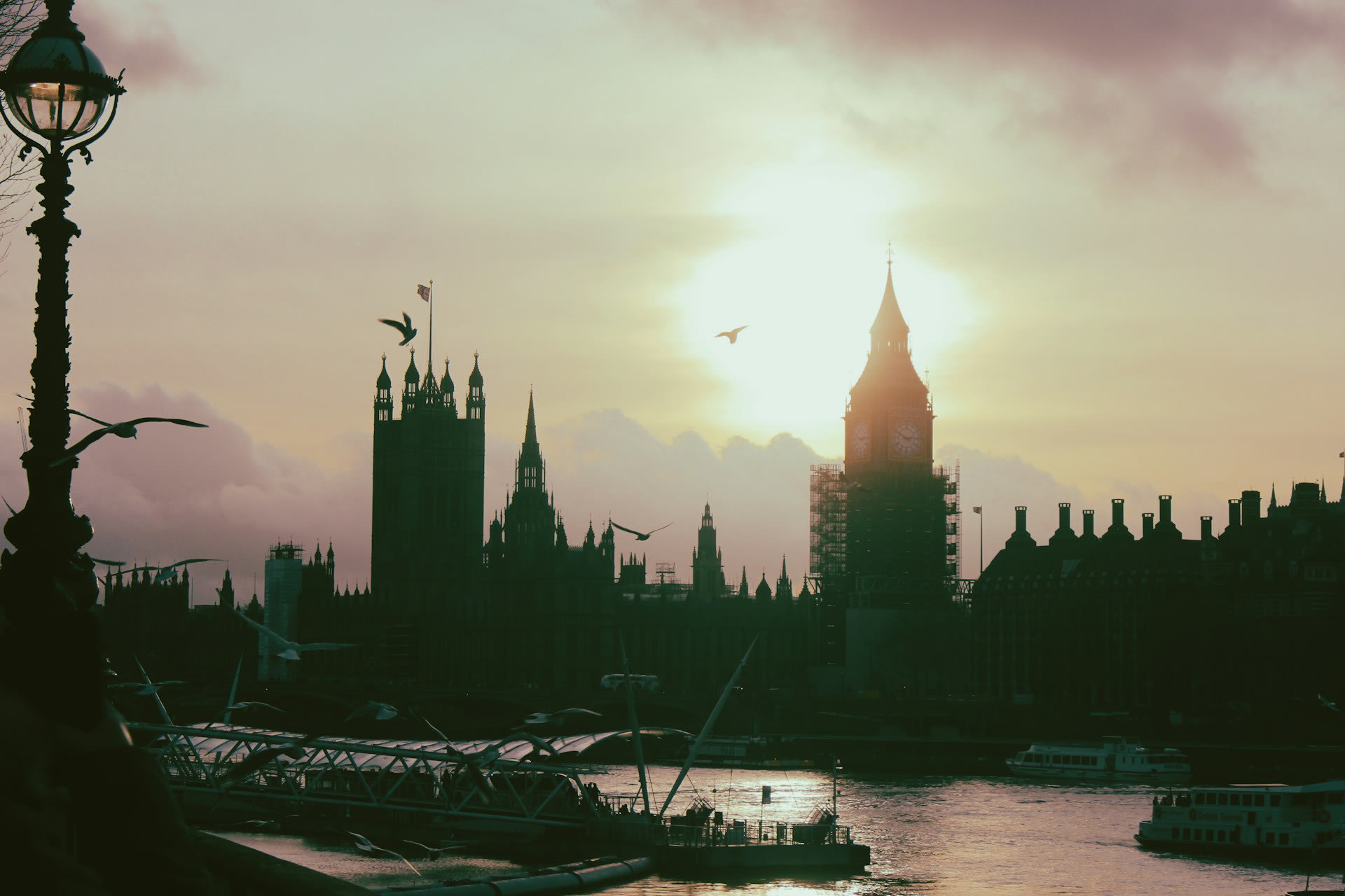 UK 1