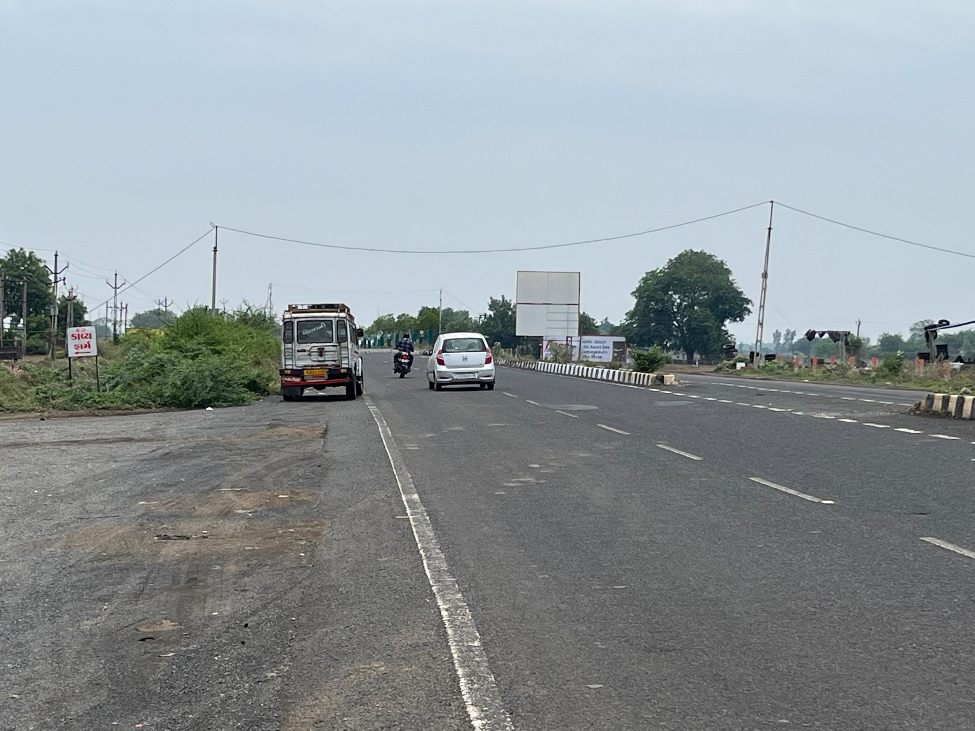Sardhar, Rajkot Bhavnagar Highway