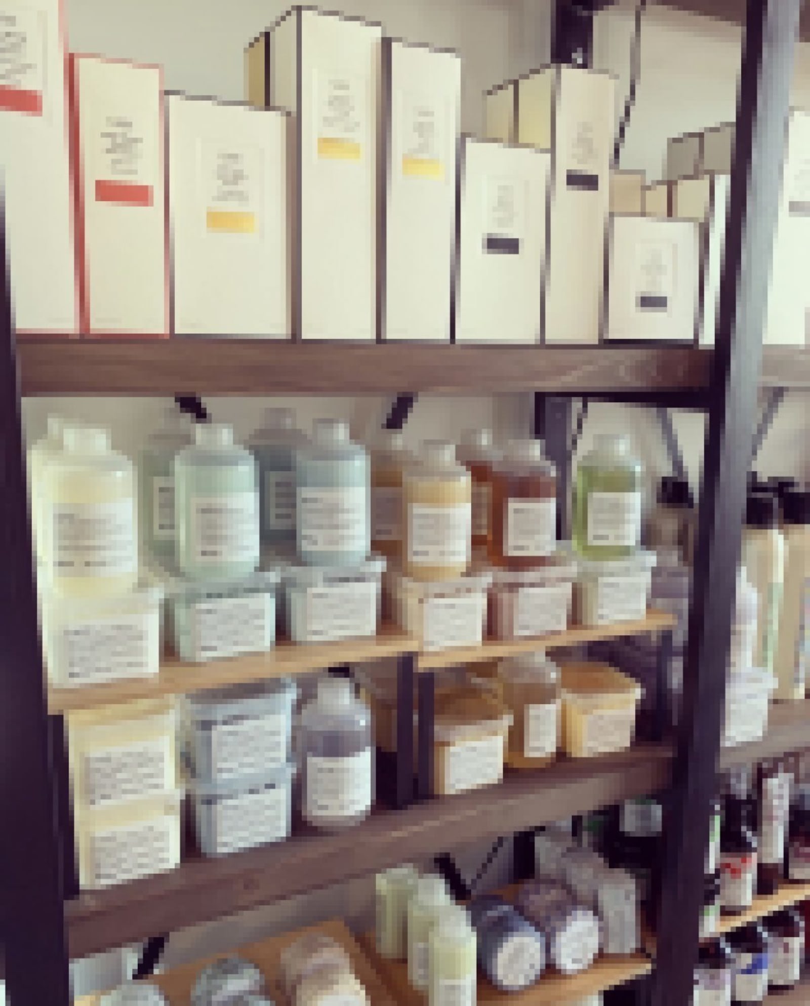 Gifts at Scarlet Salon