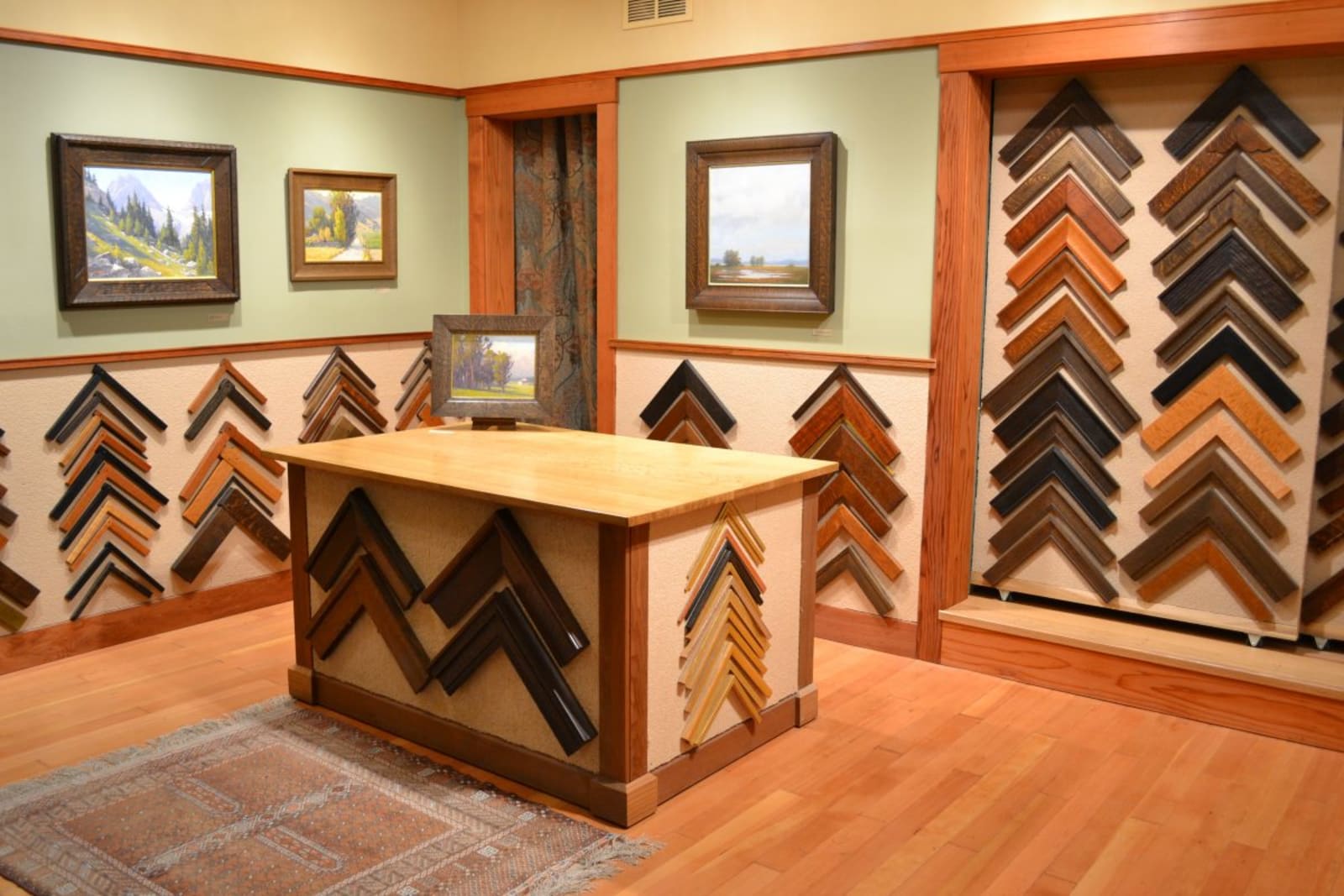 Gifts at Holton Studio Frame-Makers and The Holton Studio Gallery