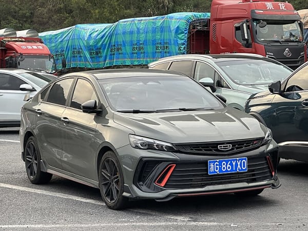 جيلي بينراي S6 2025